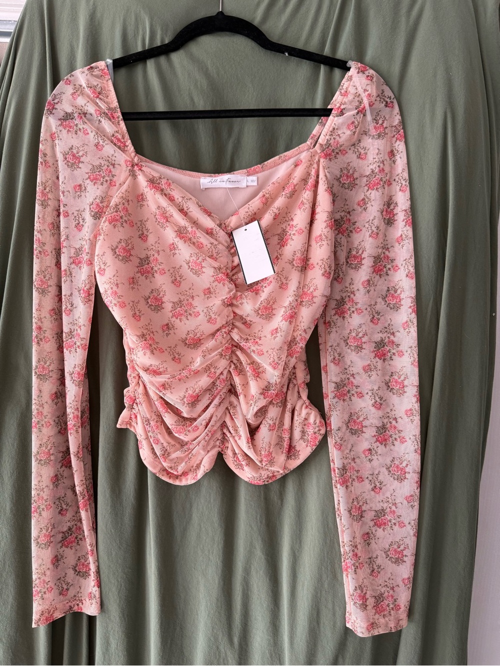 All in Favor Pink Floral Ruched sheer Long Sleeve Top sz L